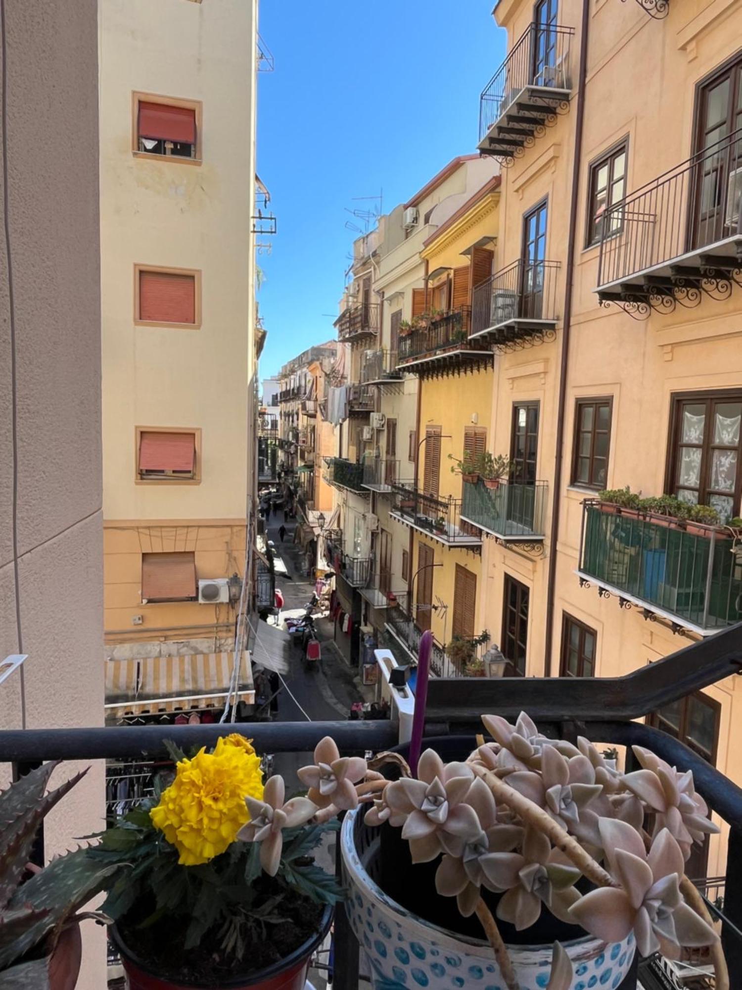 Donizetti 19 Hotel Palermo Exterior photo